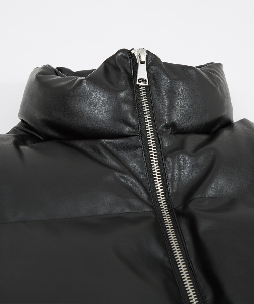 SIDEWAY STANCE（サイドウェイスタンス）の「【SIDEWAY STANCE】PUレザー スタンド ビッグシルエット ポリダウンジャケット（ダウンジャケット/コート・メンズ・ブラック・MEDIUM/LARGE/X-LARGE）」の6枚目の写真