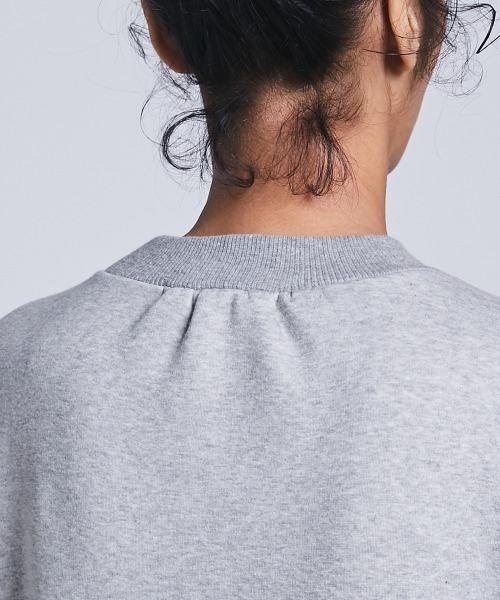 ESSENTIAL（エッセンシャル）の「ボリュームスリーブミニ丈ワンピース（Tシャツ/カットソー・レディース・ブラック/オフホワイト/トップグレー・38/36）」の9枚目の写真