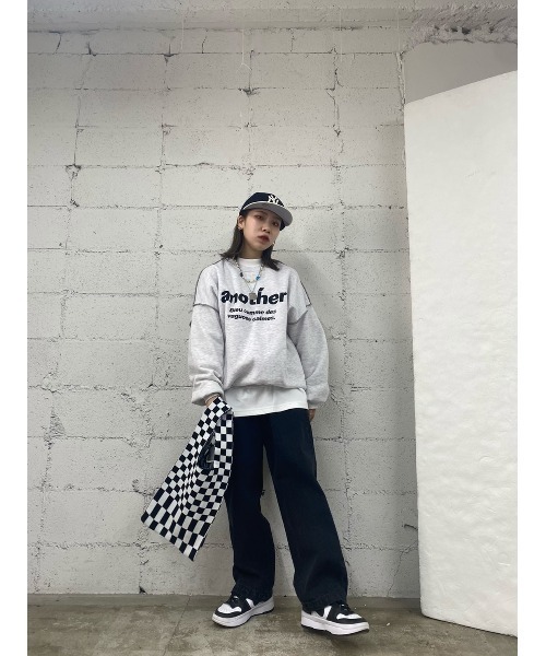 WC（ダブル シー）の「anotherロゴビッグスウェット（スウェット・レディース・ブラック/グレー・FREE）」の12枚目の写真
