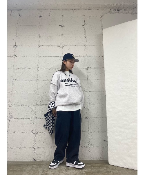 WC（ダブル シー）の「anotherロゴビッグスウェット（スウェット・レディース・ブラック/グレー・FREE）」の10枚目の写真