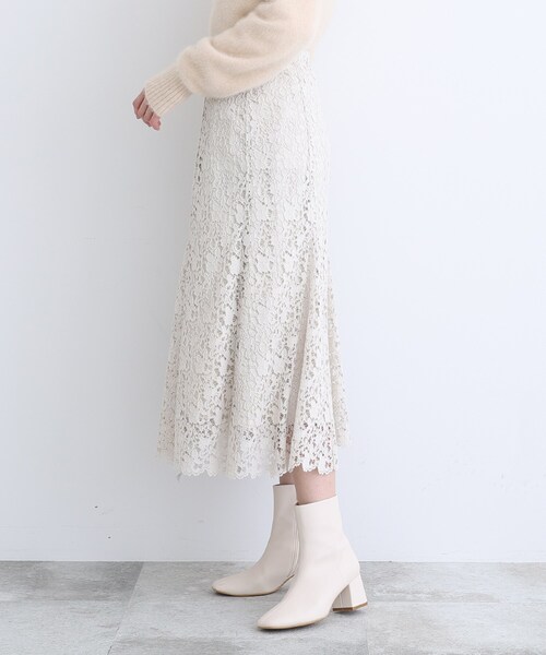 INDIVI(インディヴィ)の「◆【洗える/春カラー】レースロングフレアースカート(スカート・レディース・グリーン/ナチュラル/チャコールグレー・05/38/36/03/40/19/15 /13)」の4枚目の写真