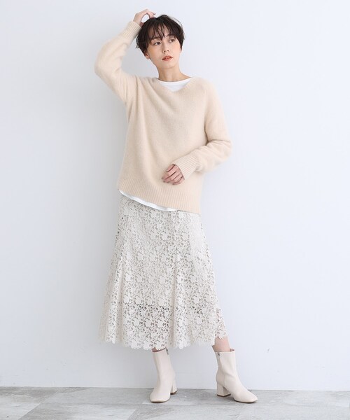 INDIVI(インディヴィ)の「◆【洗える/春カラー】レースロングフレアースカート(スカート・レディース・グリーン/ナチュラル/チャコールグレー・05/38/36/03/40/19/15 /13)」の6枚目の写真