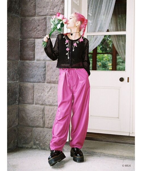 MILK（ミルク）の「MILK ローズニットカーディガン【コラボ】（カーディガン/ボレロ・レディース・ブラック/グリーン/アイボリー・MEDIUM）」の17枚目の写真