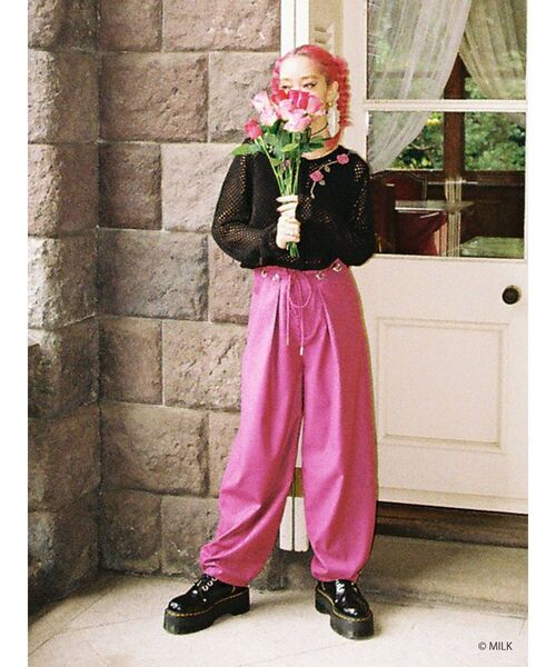 MILK（ミルク）の「MILK ローズニットカーディガン【コラボ】（カーディガン/ボレロ・レディース・ブラック/グリーン/アイボリー・MEDIUM）」の18枚目の写真