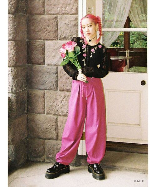 MILK（ミルク）の「MILK ローズニットカーディガン【コラボ】（カーディガン/ボレロ・レディース・ブラック/グリーン/アイボリー・MEDIUM）」の19枚目の写真