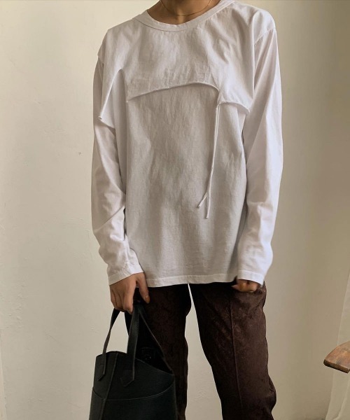 Amiur（エミレ）の「unique lady tops（Tシャツ/カットソー・レディース・ベージュ/ホワイト・FREE）」の2枚目の写真