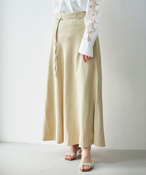 le.coeur blanc（ルクールブラン）の「麻ブレンドセミフレアスカート（スカート・レディース・ブラック/ベージュ・38/36）」の5枚目の写真