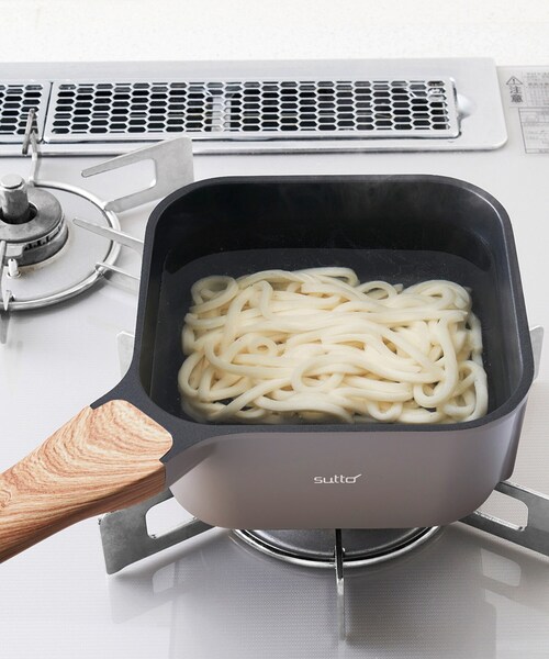 212 KITCHEN STORE（トゥワントゥキッチンストア）の「sutto スマートフライパン 16cm 16×8cm グレージュ ＜SUTTO スット＞（鍋/フライパン・レディース・その他・00）」の10枚目の写真