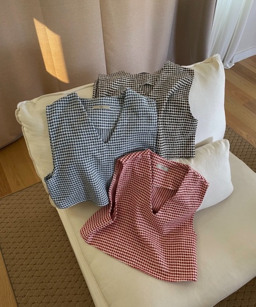 Didot.showroom（ディドット ショールーム）の「ツイードVネックショート丈ベスト（ベスト・レディース・ブラック/ブルー/レッド・FREE）」の13枚目の写真