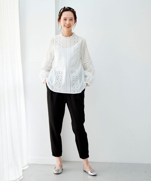 le.coeur blanc（ルクールブラン）の「イージージョガーパンツ（その他パンツ・レディース・ブラック/カーキオリーブ/グレイッシュベージュ・38/36）」の21枚目の写真