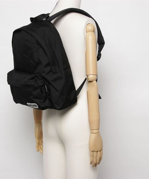 OUTDOOR PRODUCTS(アウトドアプロダクツ)の「【OUTDOOR PRODUCTS】DAYPACK M 15.4L(バックパック/リュック・メンズ・ベージュ/パープル/ネイビー/グレー/グリーン/ブラック/ピンク/バーガンディー/レッド・FREE)」の13枚目の写真
