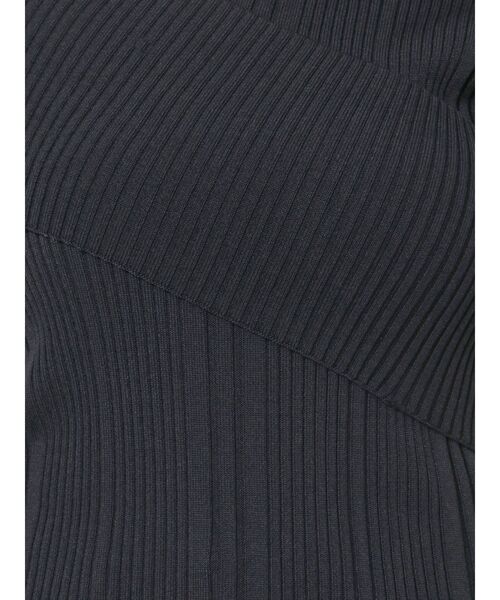 LAGUNAMOON（ラグナムーン）の「アシンメトリーショルダーニットプルオーバー（ニット/セーター・レディース・ブラック/ターコイズブルー/ベージュ・FREE）」の14枚目の写真