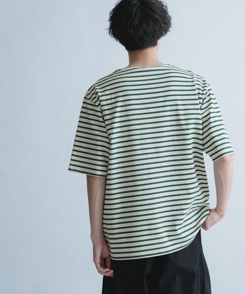 FORK&SPOON(フォークアンドスプーン)の「『ユニセックス』FORK&SPOON ボートネックボーダーショートスリーブ(Tシャツ/カットソー・メンズ・ホワイト系その他/ブラック系その他/グリーン系その他/パープル系その他・4/5)」の20枚目の写真