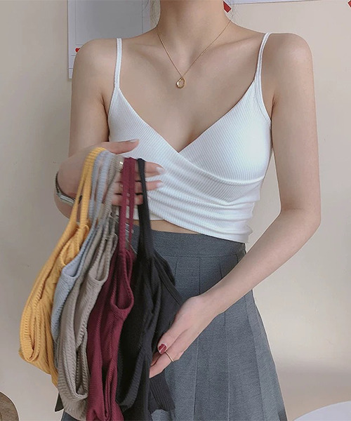 c.u.l（シーユーエル）の「【c.u.l:w】カップ付きクロスキャミソール culw223（キャミソール・レディース・ホワイト/ブラック/ベージュ/グレー/イエロー/ボルドー・FREE）」の9枚目の写真