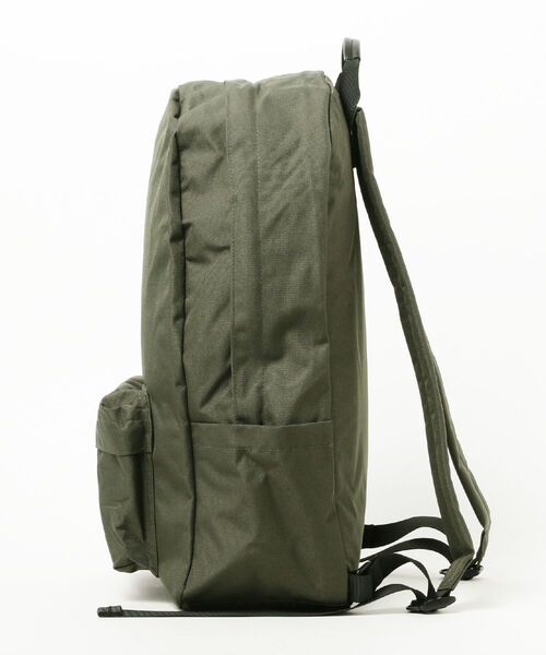 B:MING by BEAMS(ビーミングバイビームス)の「UNIVERSAL OVERALL x B:MING by BEAMS / 別注 デイパック(バックパック/リュック・メンズ・ブラック/オリーブ・FREE)」の22枚目の写真