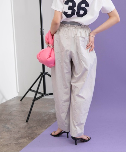 Eimee Law(エイミーロウ)の「ドロストコクーンパンツ(その他パンツ・レディース・ライトグレー/ブラウン/ブラック・38)」の10枚目の写真