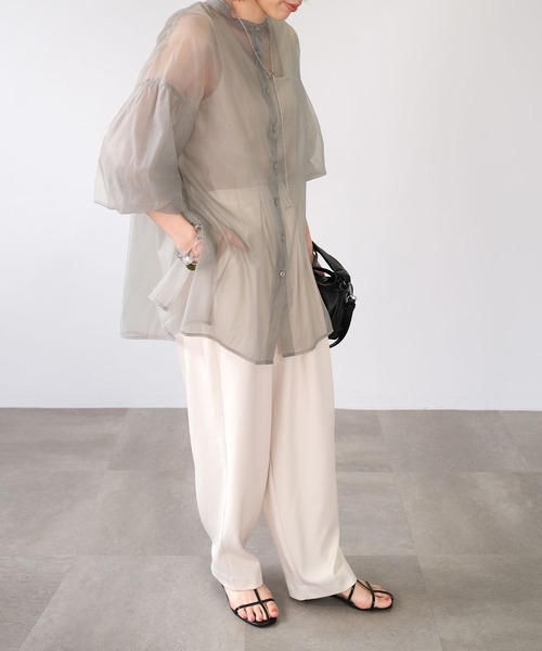 ＡＮＤＪ（アンドジェイ）の「オーガンジーボリューム袖ギャザーブラウス（シャツ/ブラウス・レディース・ブラック/ブラウン/グレー/グリーン/アイボリー・M）」の7枚目の写真