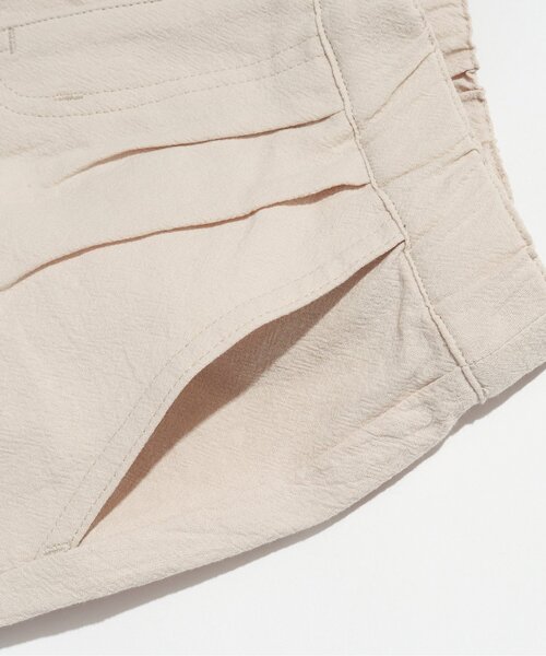 BREEZE by saori（ブリーズバイサオリ）の「WEB限定 タックショートパンツ 【BREEZE by saori】（その他パンツ・キッズ・ブラック/カーキ/ベージュ・120/150/140/130/90/100/110）」の6枚目の写真