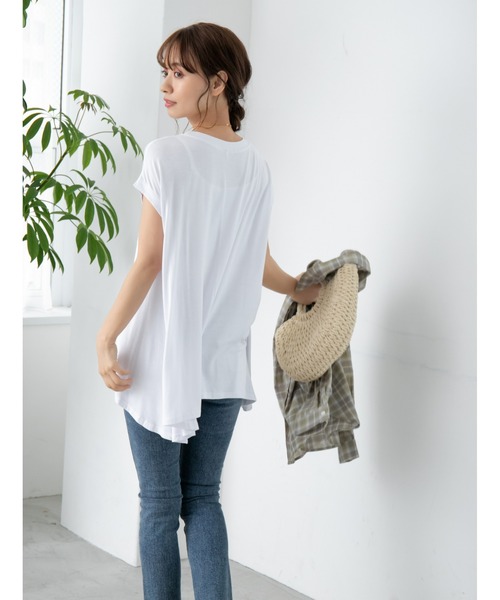 fifth(フィフス)の「とろみタッチイレギュラーヘムトップス(Tシャツ/カットソー・レディース・ホワイト/カーキ/ダークグレー・M)」の14枚目の写真