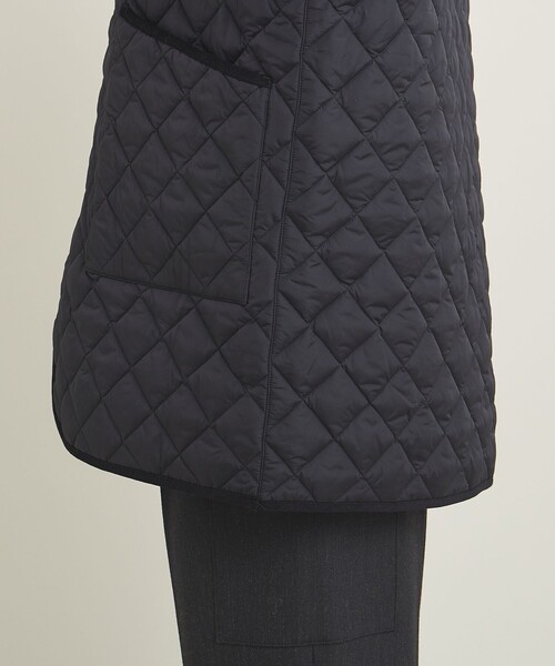 Barbour（バブアー）の「【別注】＜Barbour＞キルティング ジャケット（ナイロンジャケット・レディース・ブラック/オリーブ・36）」の5枚目の写真