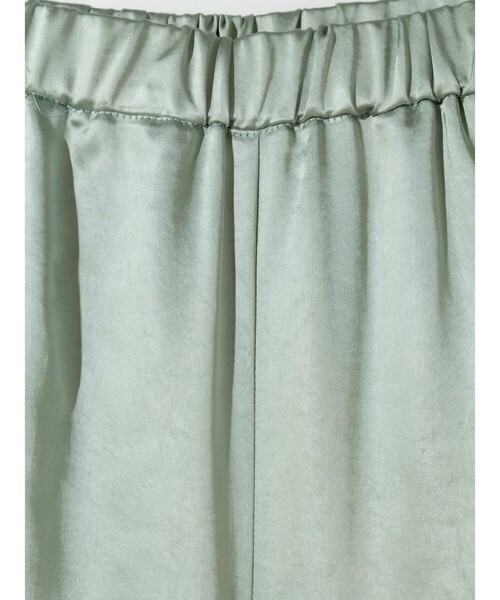 MIDIUMISOLID（ミディウミソリッド）の「MIDIUMISOLID for Ladies センタープレスサテンイージーパンツ（その他パンツ・レディース・グリーン/ブルー/ベージュ・38/36）」の6枚目の写真