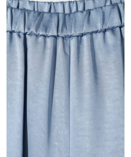 MIDIUMISOLID（ミディウミソリッド）の「MIDIUMISOLID for Ladies センタープレスサテンイージーパンツ（その他パンツ・レディース・グリーン/ブルー/ベージュ・38/36）」の7枚目の写真