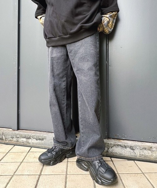 Figments（フィグメンツ）の「ルーズデニムパンツ（デニムパンツ・レディース・ブラック/ライトインディゴブルー・SMALL/MEDIUM/LARGE）」の2枚目の写真