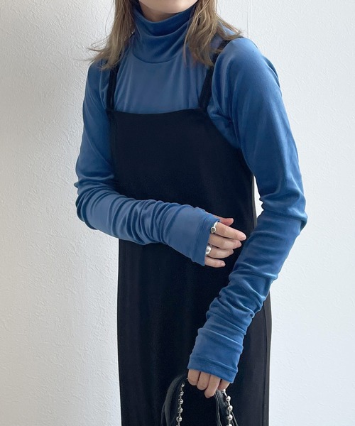 w closet（ダブルクローゼット）の「ベロアタートルネックプルオーバー