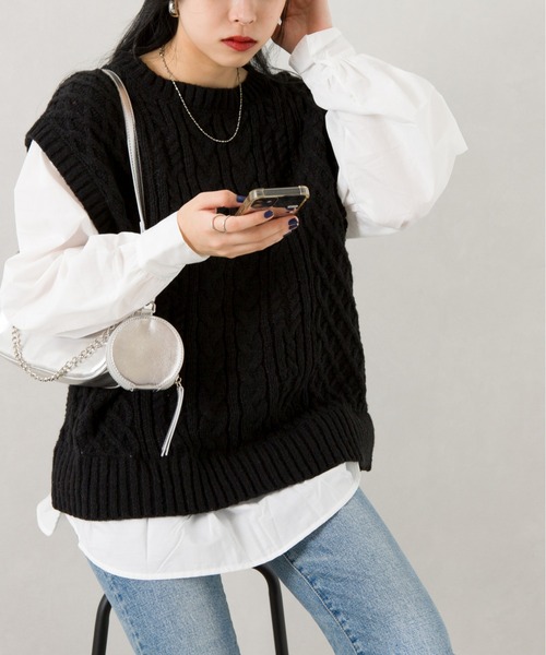 SpRay（スプレイ）の「ケーブルドッキングベスト（ベスト・レディース・ブラック/ベージュ・FREE）」の2枚目の写真