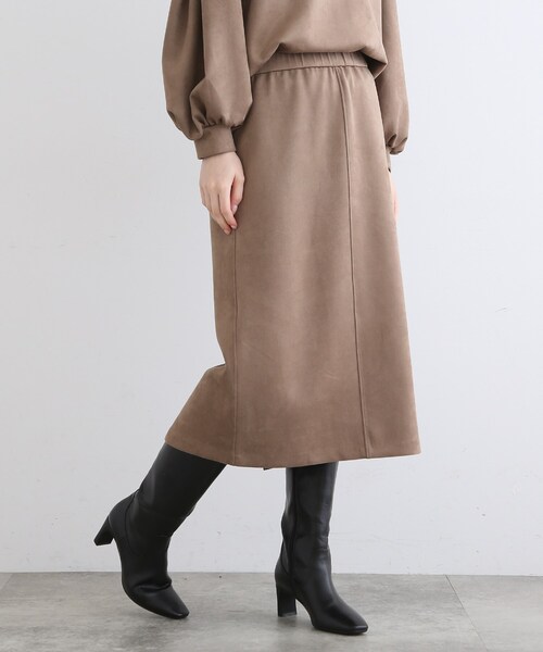 INDIVI（インディヴィ）の「【SETUP可能】スエードライク ストレートスカート（スカート・レディース・ナチュラル/ライトパープル/キャメル・03/13/15 /36/38/40/17/19/12/05）」の3枚目の写真