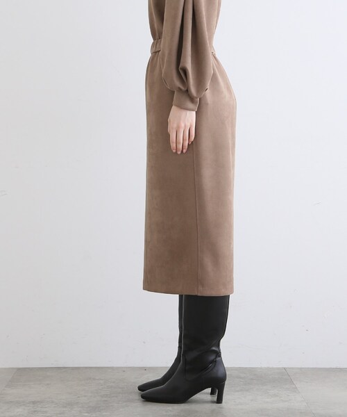 INDIVI（インディヴィ）の「【SETUP可能】スエードライク ストレートスカート（スカート・レディース・ナチュラル/ライトパープル/キャメル・03/13/15 /36/38/40/17/19/12/05）」の15枚目の写真