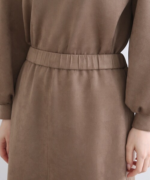 INDIVI（インディヴィ）の「【SETUP可能】スエードライク ストレートスカート（スカート・レディース・ナチュラル/ライトパープル/キャメル・03/13/15 /36/38/40/17/19/12/05）」の17枚目の写真