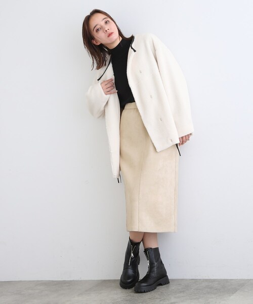 INDIVI（インディヴィ）の「【SETUP可能】スエードライク ストレートスカート（スカート・レディース・ナチュラル/ライトパープル/キャメル・03/13/15 /36/38/40/17/19/12/05）」の4枚目の写真