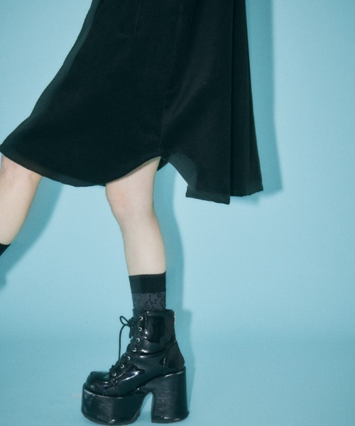 axes femme(アクシーズファム)の「ラウンドフリルコート(その他アウター・レディース・ブラック・1/0)」の6枚目の写真
