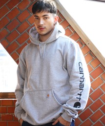 carhartt 袖ロゴパーカー
