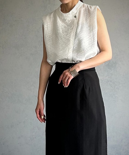 &g'aime（アンジェム）の「【&g’aime】しわ加工ノースリーブブラウス（シャツ/ブラウス・レディース・ブラック/ホワイト/グリーン・FREE）」の7枚目の写真