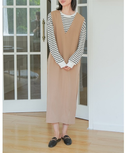 おしゃれスタ（オシャレスタ）の「大人シンプルノースリーブⅤネックロングワンピース（ワンピース・レディース・ベージュ/グレー/ブラック・M/L）」の7枚目の写真