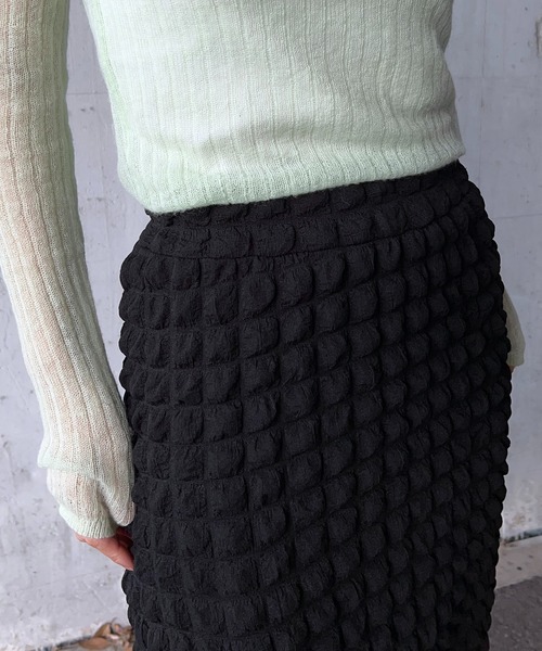 y/m by RIKA（イムバイリカ）の「ポコポコストレートスカート（スカート・レディース・ブラック/アイボリー・FREE）」の4枚目の写真