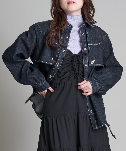 A de a.v.v（アードアー・ヴェ・ヴェ）の「ウエスタン風デニムブラウス（シャツ/ブラウス・レディース・ネイビー/ブルー・38/36）」の2枚目の写真