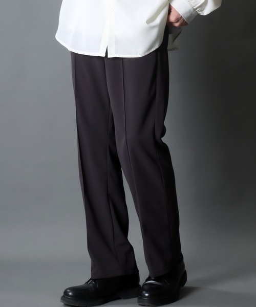 SITRY(シトリー)の「amundsen center pin tuck pants/梨地織り センター ピンタックパンツ(スラックス・メンズ・ブラック/ターコイズブルー/ブラウン/チャコールグレー・L/M/LL)」の3枚目の写真