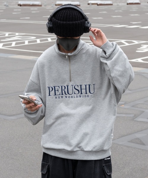 Perushu(ペルーシュ)の「PERUSHU刺繍ロゴルーズハーフジップ(スウェット・メンズ・ネイビー/杢グレー/ブラック・LARGE/MEDIUM)」の19枚目の写真