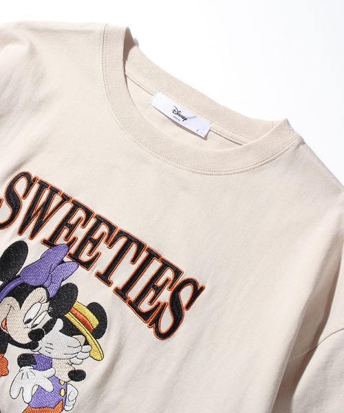 Disney(ディズニー)の「【Disney/ディズニー】アートワークデザイン 刺繍 ショートスリーブTシャツ(Tシャツ/カットソー・レディース・ベージュ系その他/グレー系その他/グリーン/パープル・M/L)」の9枚目の写真