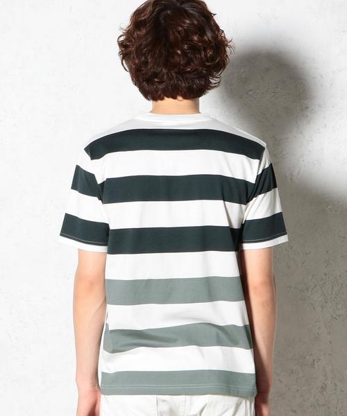 green label relaxing（グリーンレーベルリラクシング）の「GRADATION WIDE BORDER SS Tシャツ（Tシャツ/カットソー・メンズ・ブラック/ダークグリーン/ネイビー・MEDIUM/LARGE/X-LARGE/SMALL）」の11枚目の写真