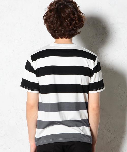 green label relaxing（グリーンレーベルリラクシング）の「GRADATION WIDE BORDER SS Tシャツ（Tシャツ/カットソー・メンズ・ブラック/ダークグリーン/ネイビー・MEDIUM/LARGE/X-LARGE/SMALL）」の8枚目の写真