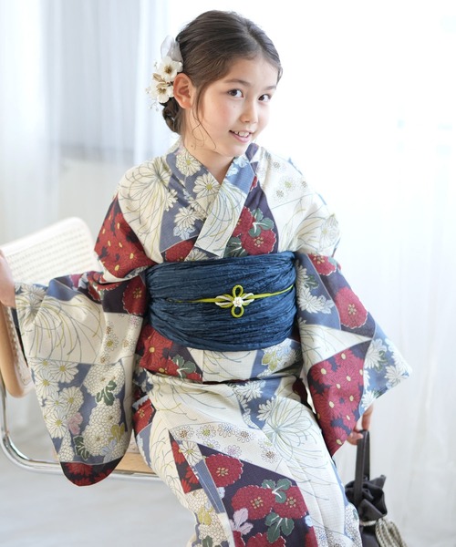 utatane(ウタタネ)の「ジュニア浴衣3点セット ひよこ商店 マーガレットブルー裂取文(浴衣・キッズ・ブルー・140cm/150cm)」の6枚目の写真