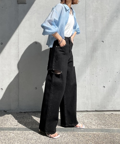 Chillfar（チルファー）の「ダメージワイドデニムパンツ（デニムパンツ・レディース・ライトブルー/ブラック/アイボリー/ブルー系/ブラック系/ホワイト系・MEDIUM/LARGE）」の14枚目の写真