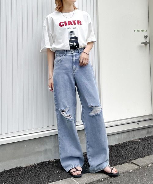 Chillfar（チルファー）の「ダメージワイドデニムパンツ（デニムパンツ・レディース・ライトブルー/ブラック/アイボリー/ブルー系/ブラック系/ホワイト系・MEDIUM/LARGE）」の10枚目の写真