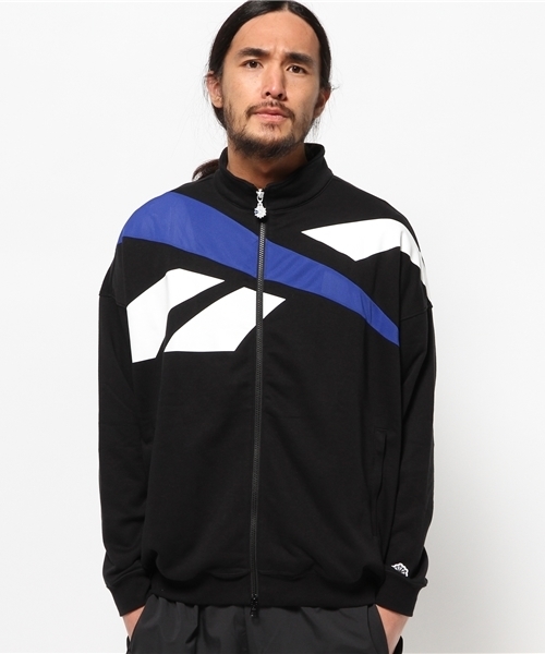 Reebok（リーボック）の「メンズ リーボック クラシック ベクター ジャージ ジャケット Reebok TYO VECTOR TRACK TOP（ジャージ・メンズ・ブラック/ブルー/ネイビー・X-LARGE/MEDIUM/LARGE）」の2枚目の写真