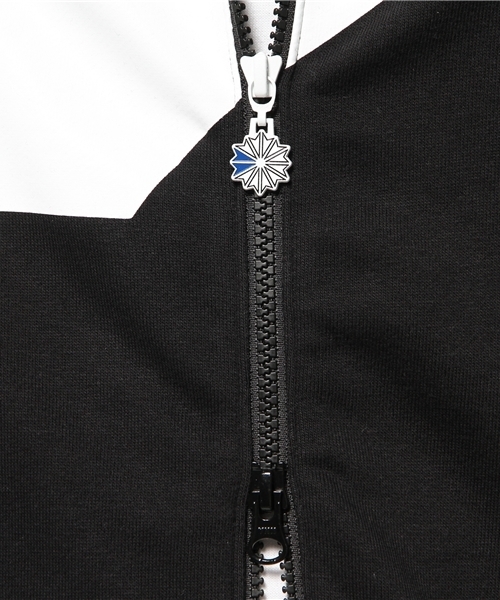 Reebok（リーボック）の「メンズ リーボック クラシック ベクター ジャージ ジャケット Reebok TYO VECTOR TRACK TOP（ジャージ・メンズ・ブラック/ブルー/ネイビー・X-LARGE/MEDIUM/LARGE）」の12枚目の写真