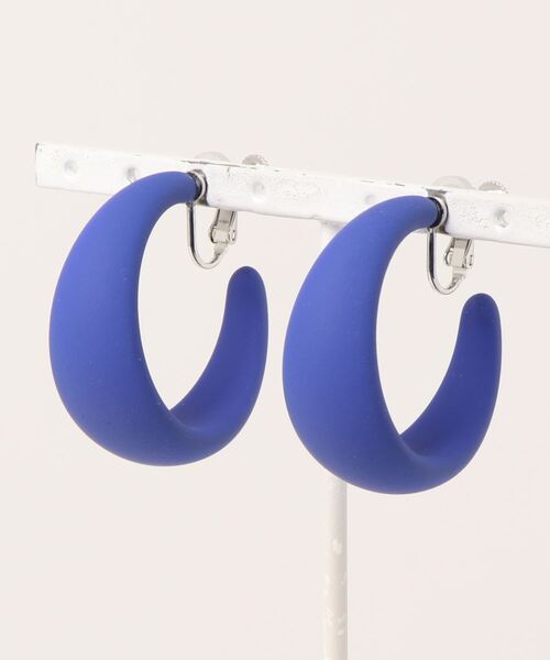 Fun & Daily(ファンアンドデイリー)の「F&D : カラーカールイヤリング(イヤリング・レディース・ホワイト/ブラック/ピンク/オレンジ/ブルー/パープル/レッド/ブルーグリーン・FREE)」の3枚目の写真